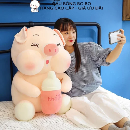 Gấu Bông Heo Ôm Bình Sữa